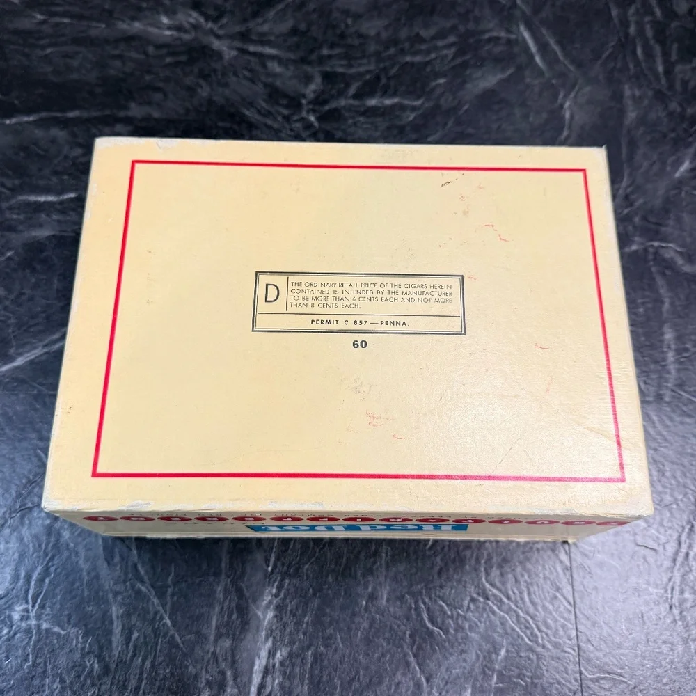 RED DOT Cigar Box